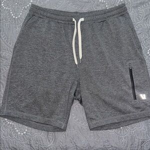 Vuori Men's Sunday Performance Shorts - charcoal heather - M